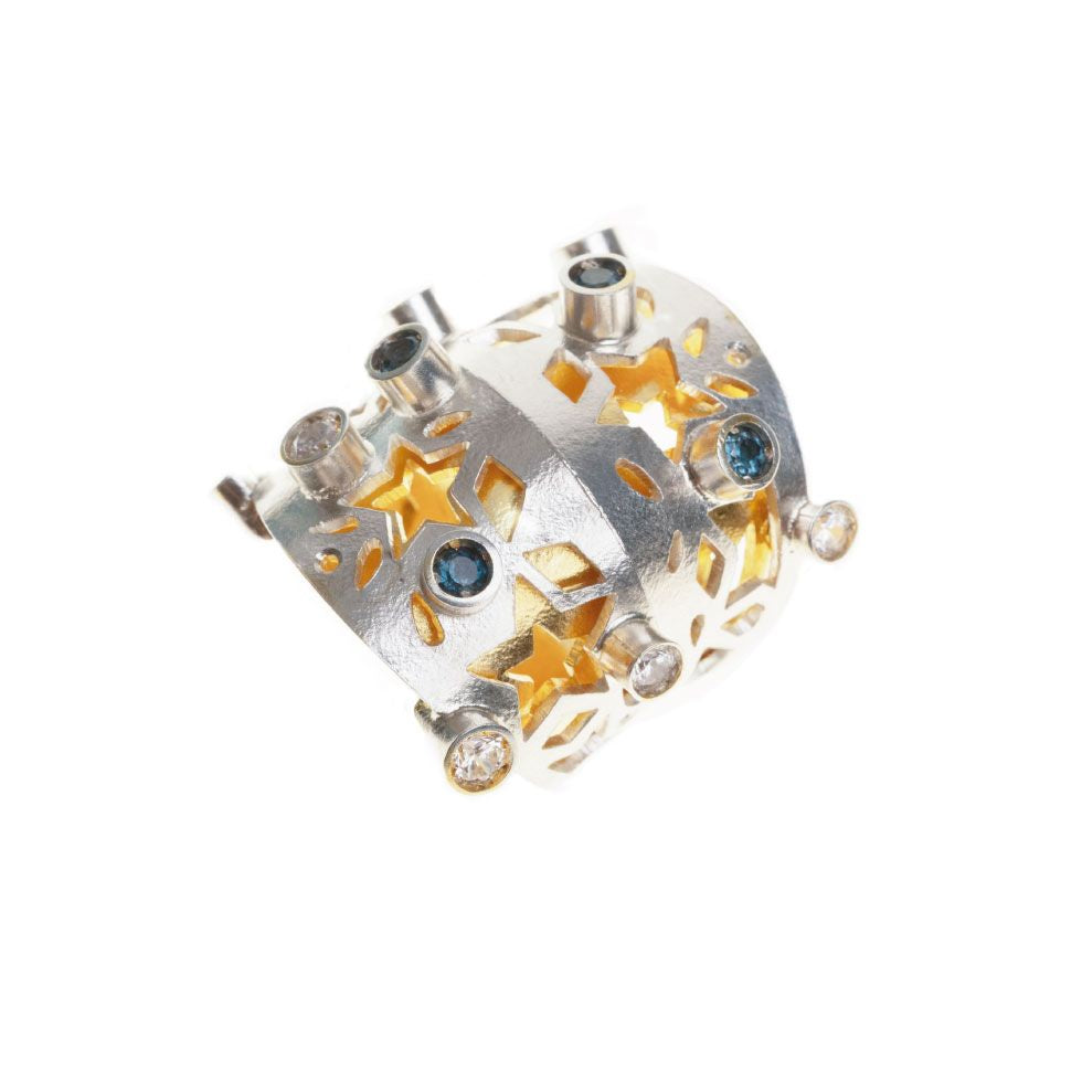 Anillo Destellos Topacios London Blue y Circones