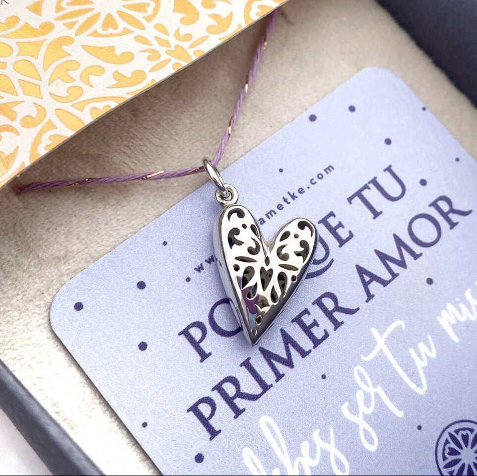 Charm Corazón Inflado Close up