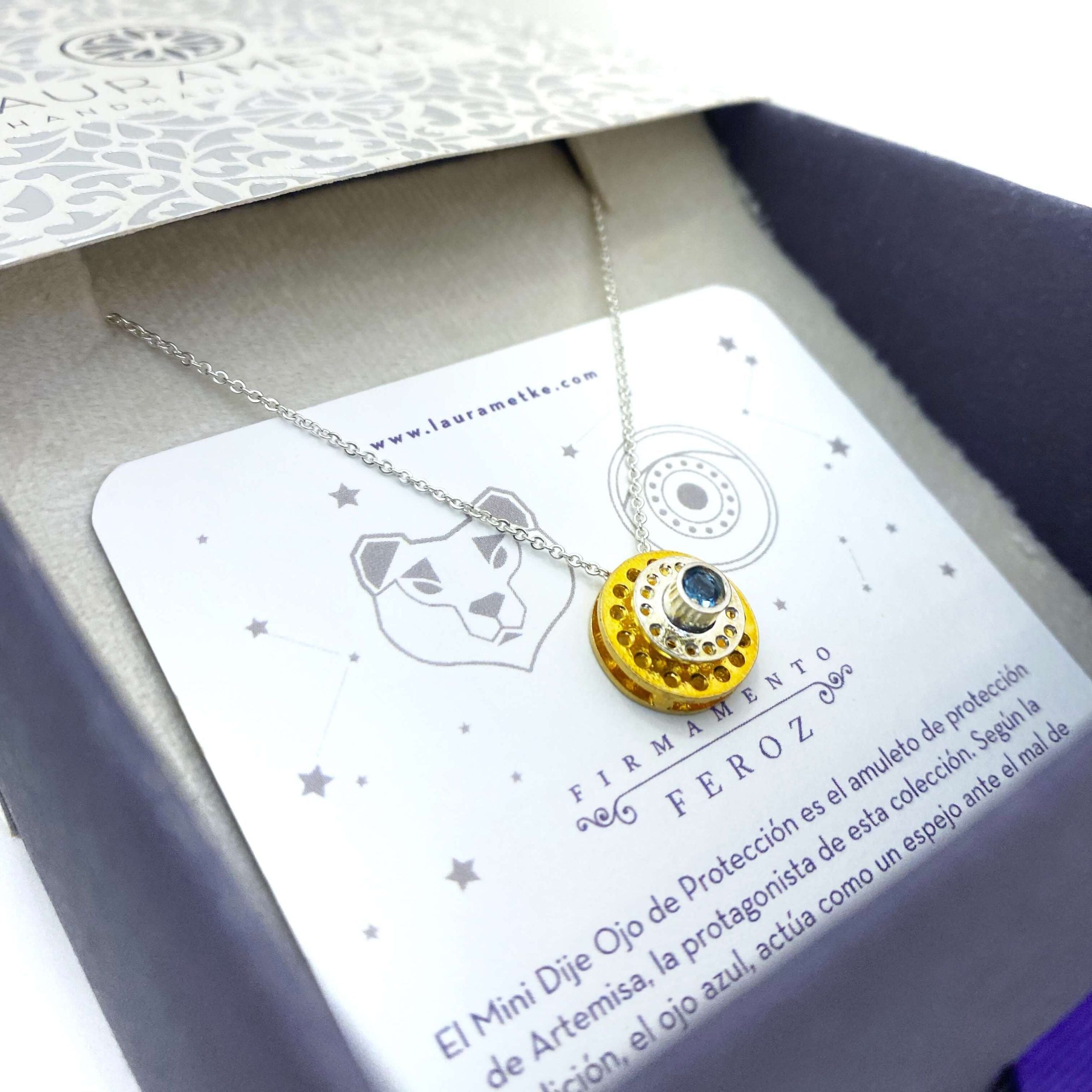 Collar Ojo de Protección en empaque