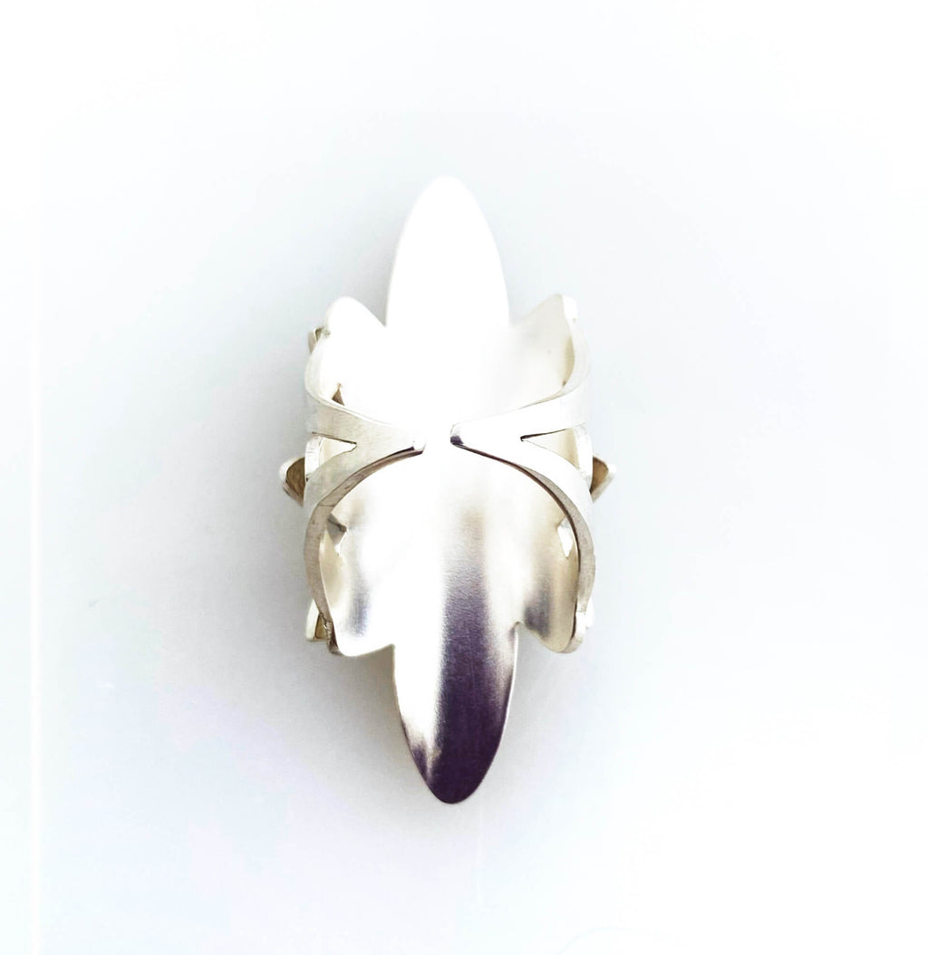 Maxi Anillo Hojas Buriladas