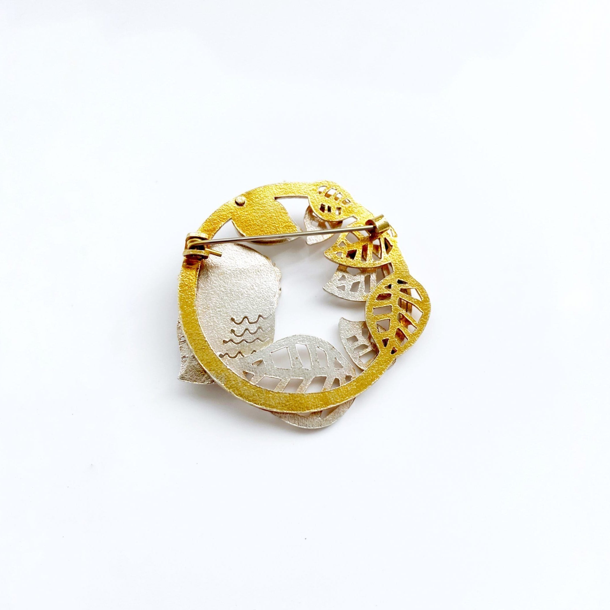 Broche Despojos de Otoño con Secreto